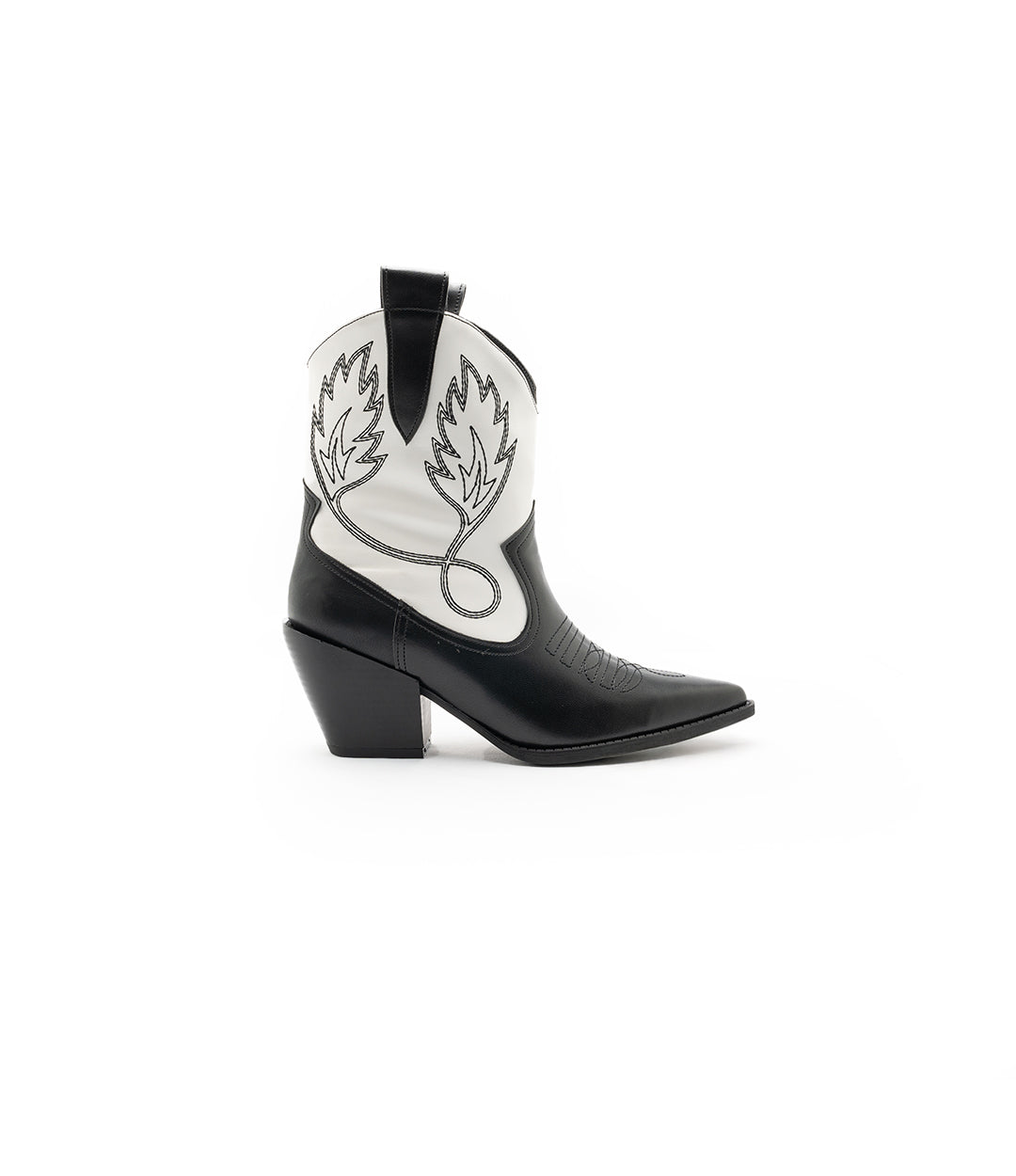 WESTERN BOOT BLACK&WHITE
