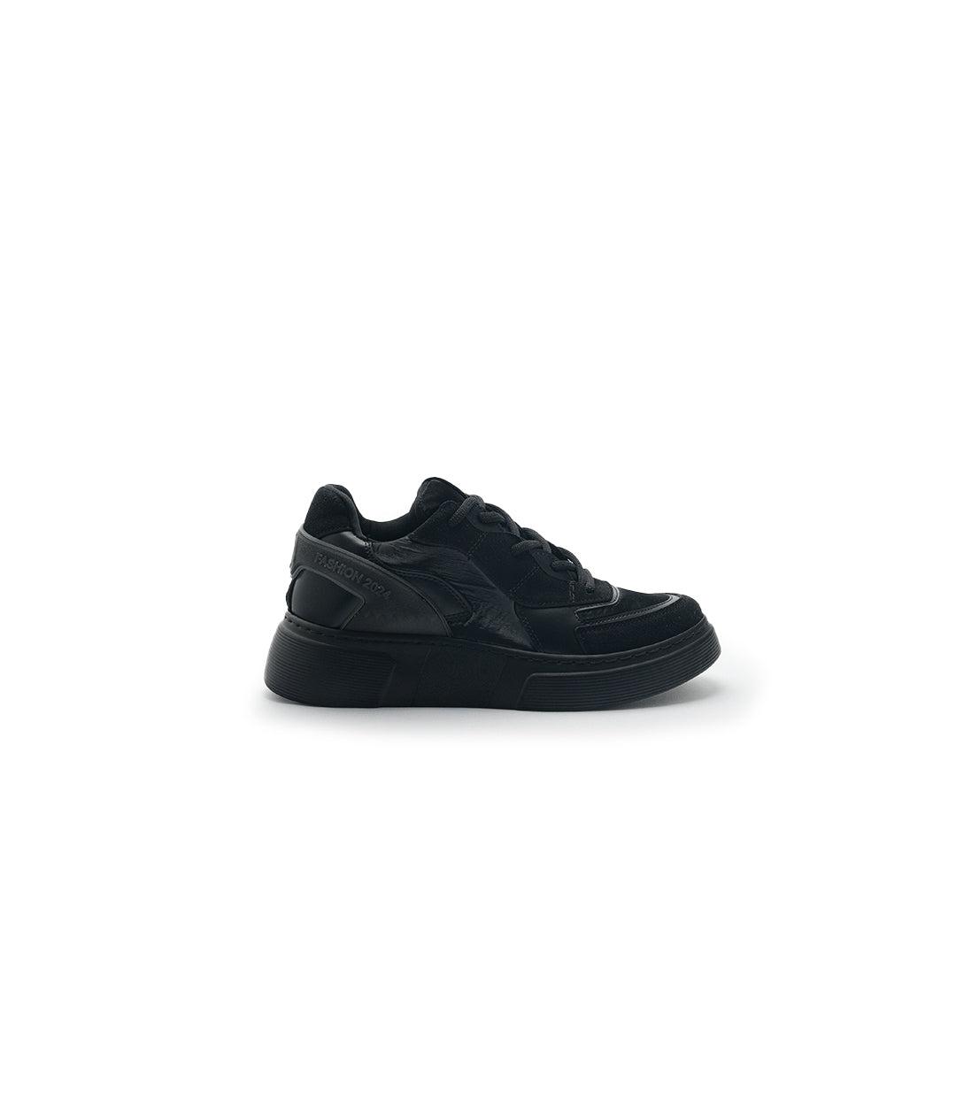 Carla Sneaker Black