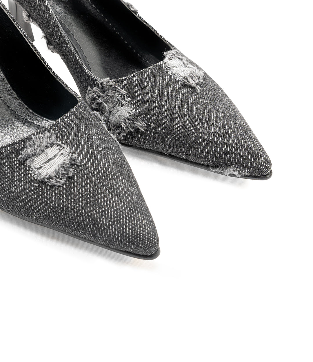 LUCIA IN BLACK DENIM