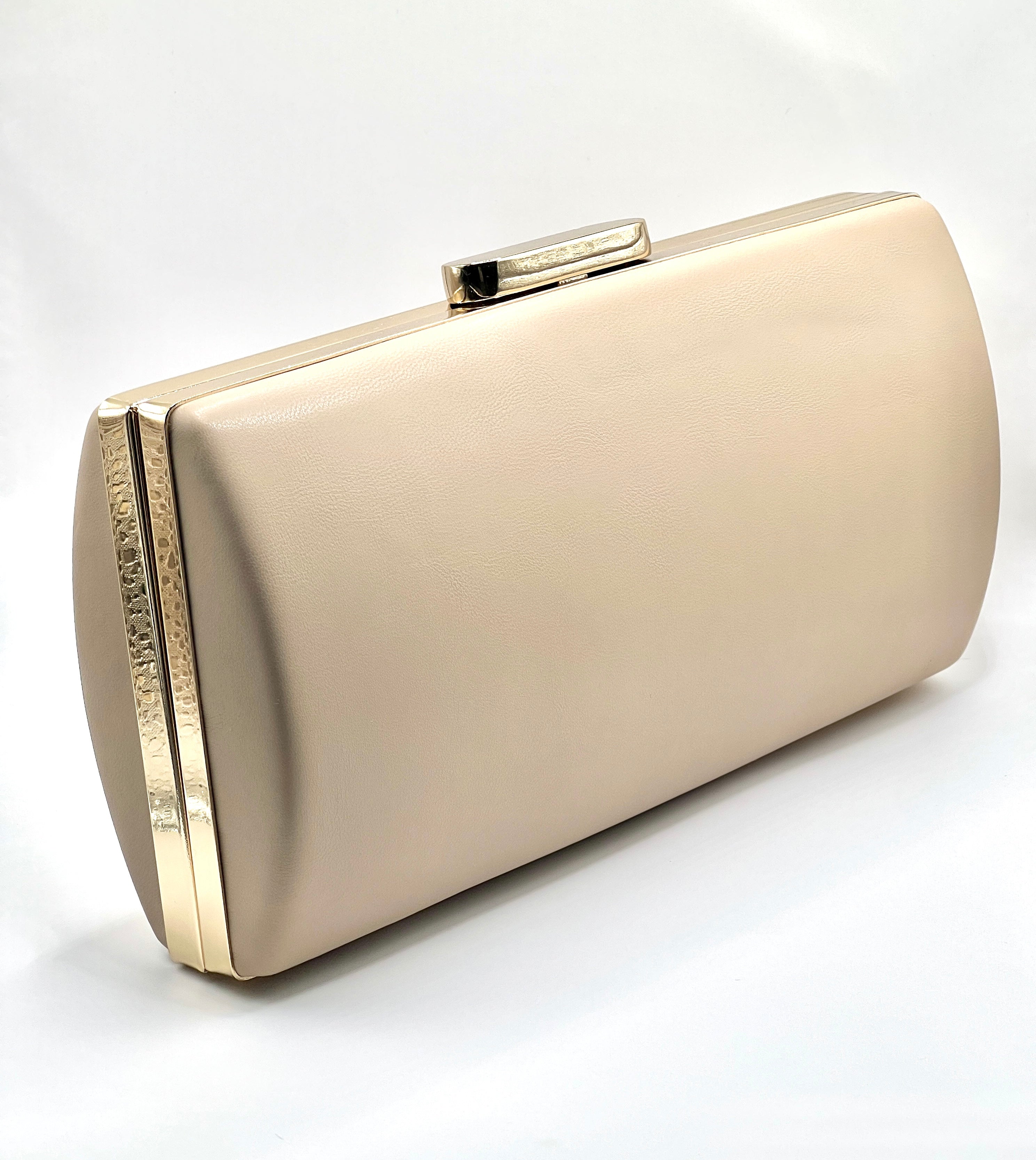 Beige matte clutch