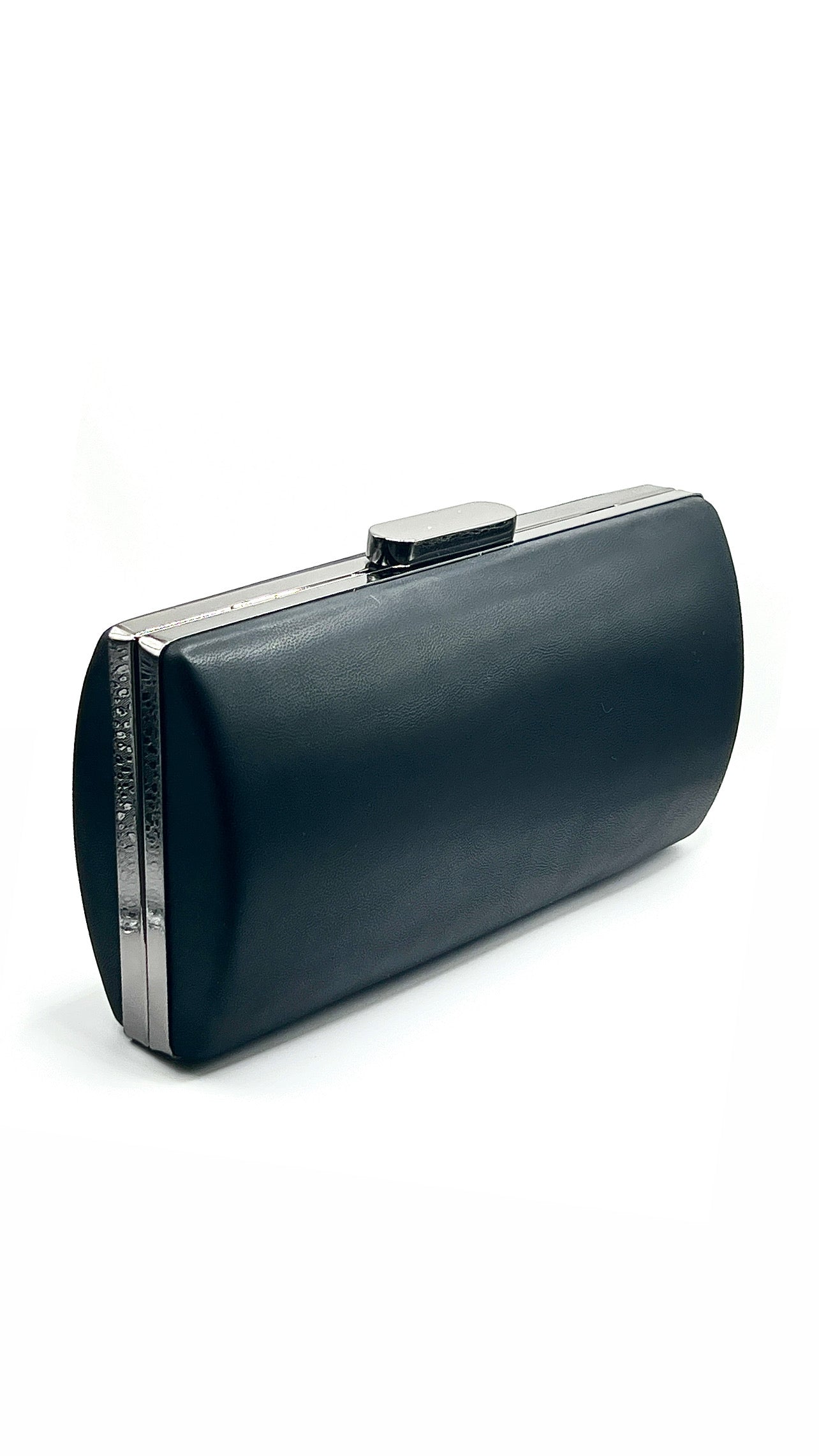 Black matte clutch