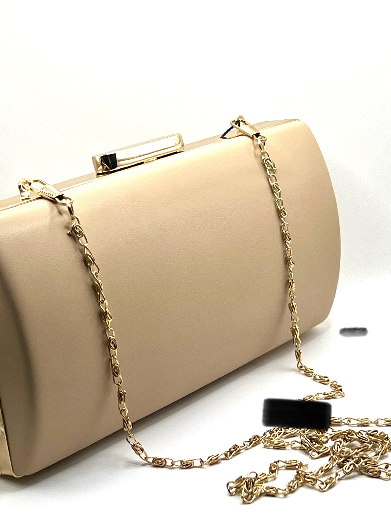 Beige matte clutch